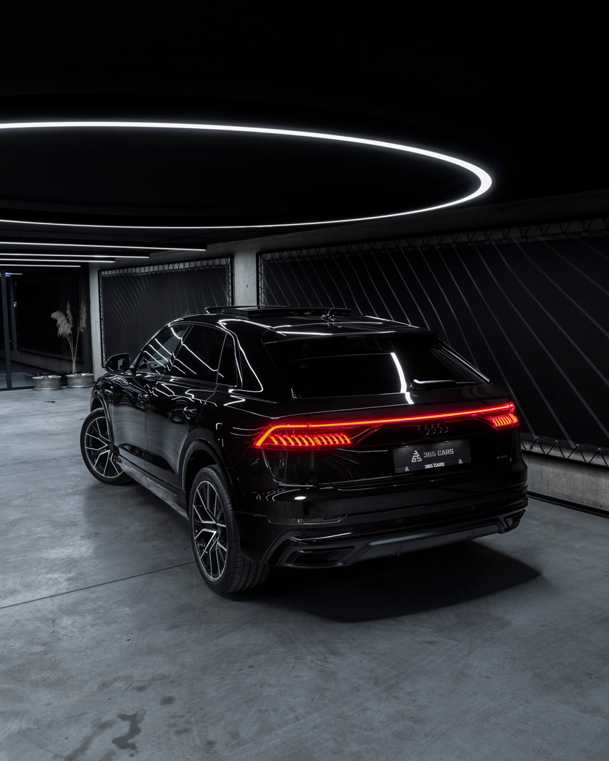 AUDI Q8 50 TDI S-LINE (2023)