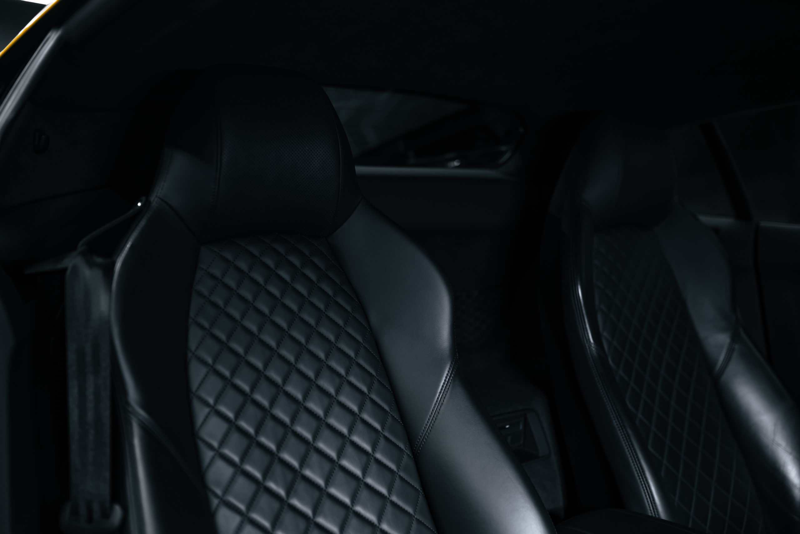 AUDI R8 COUPE V10 PERFORMANCE QUATTRO
