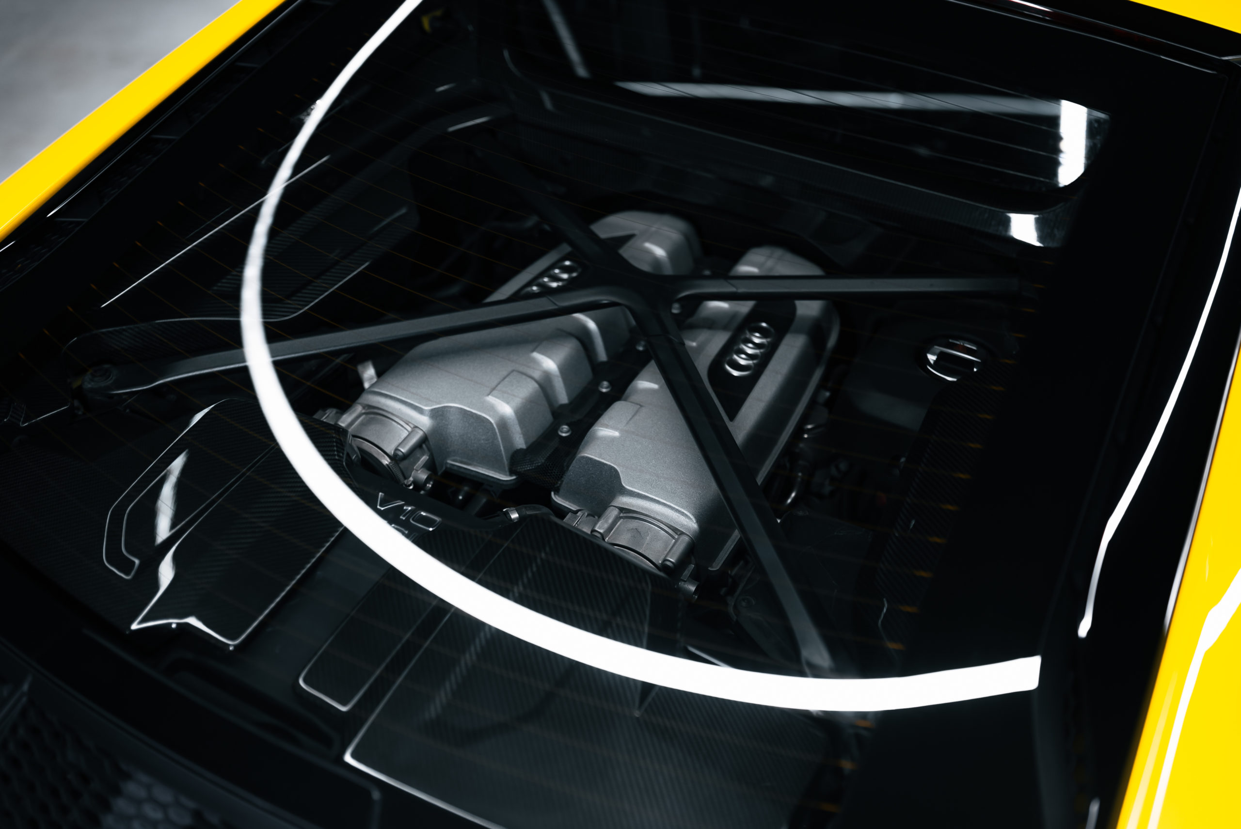 AUDI R8 COUPE V10 PERFORMANCE QUATTRO
