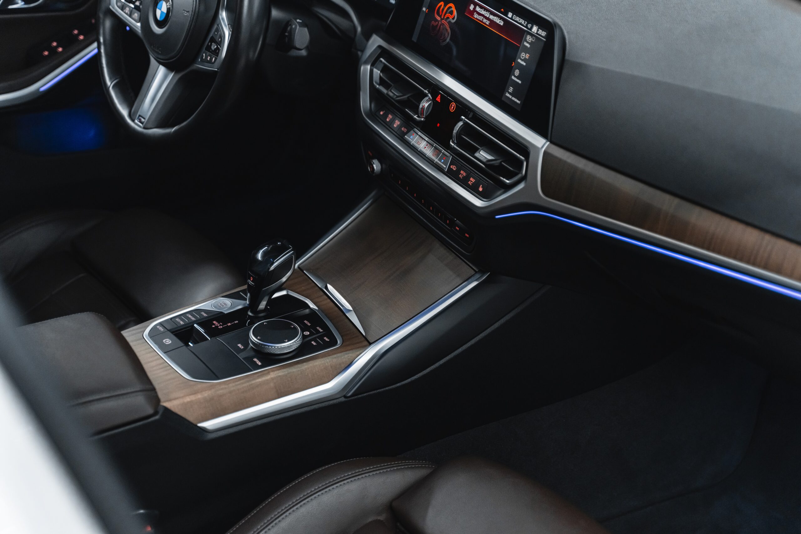 BMW 320d xDrive Sportline