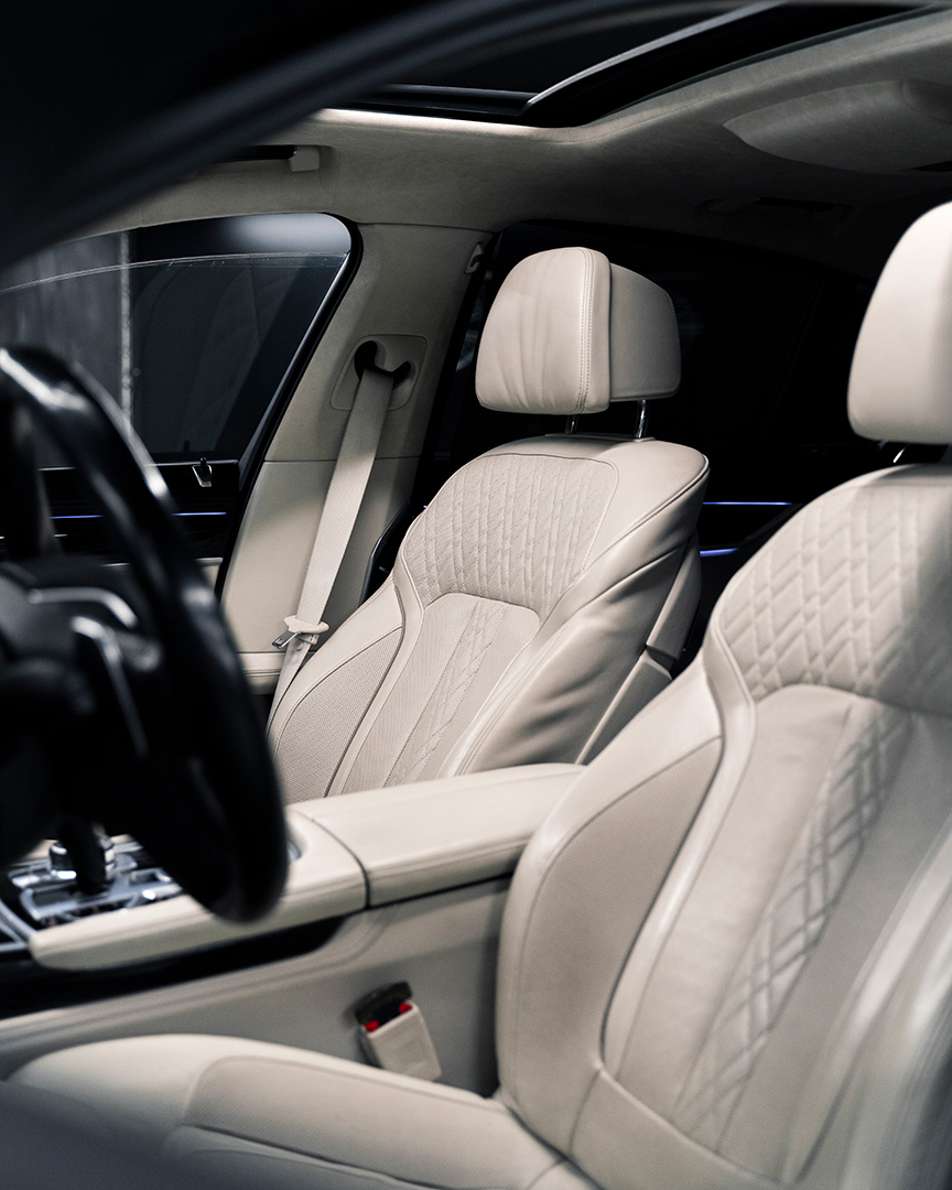 BMW 750I XDRIVE M
