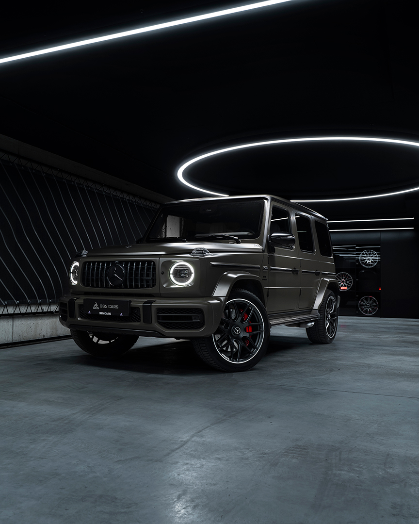 MERCEDES-BENZ AMG G 63 (2023)