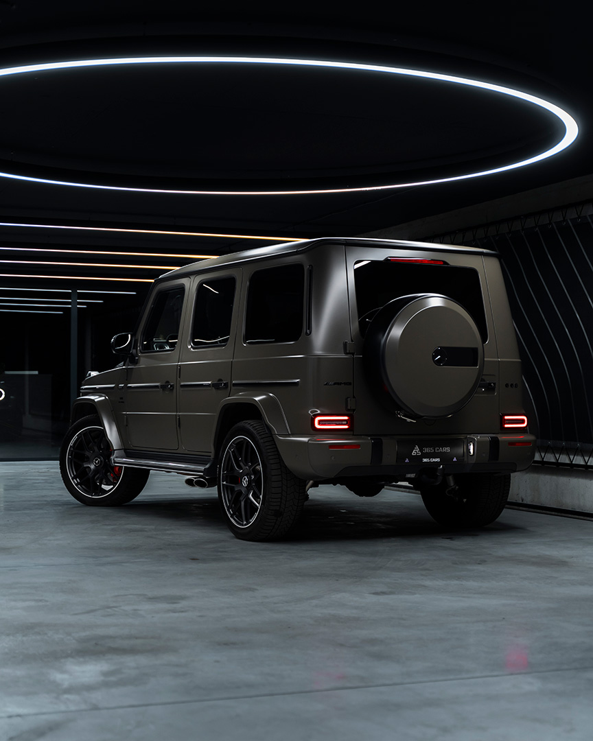 MERCEDES-BENZ AMG G 63 (2023)