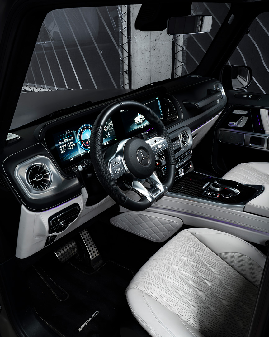 MERCEDES-BENZ AMG G 63 (2023)