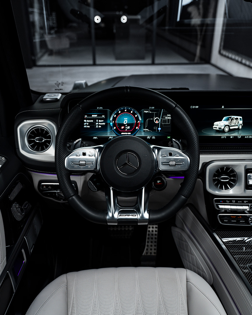 MERCEDES-BENZ AMG G 63 (2023)