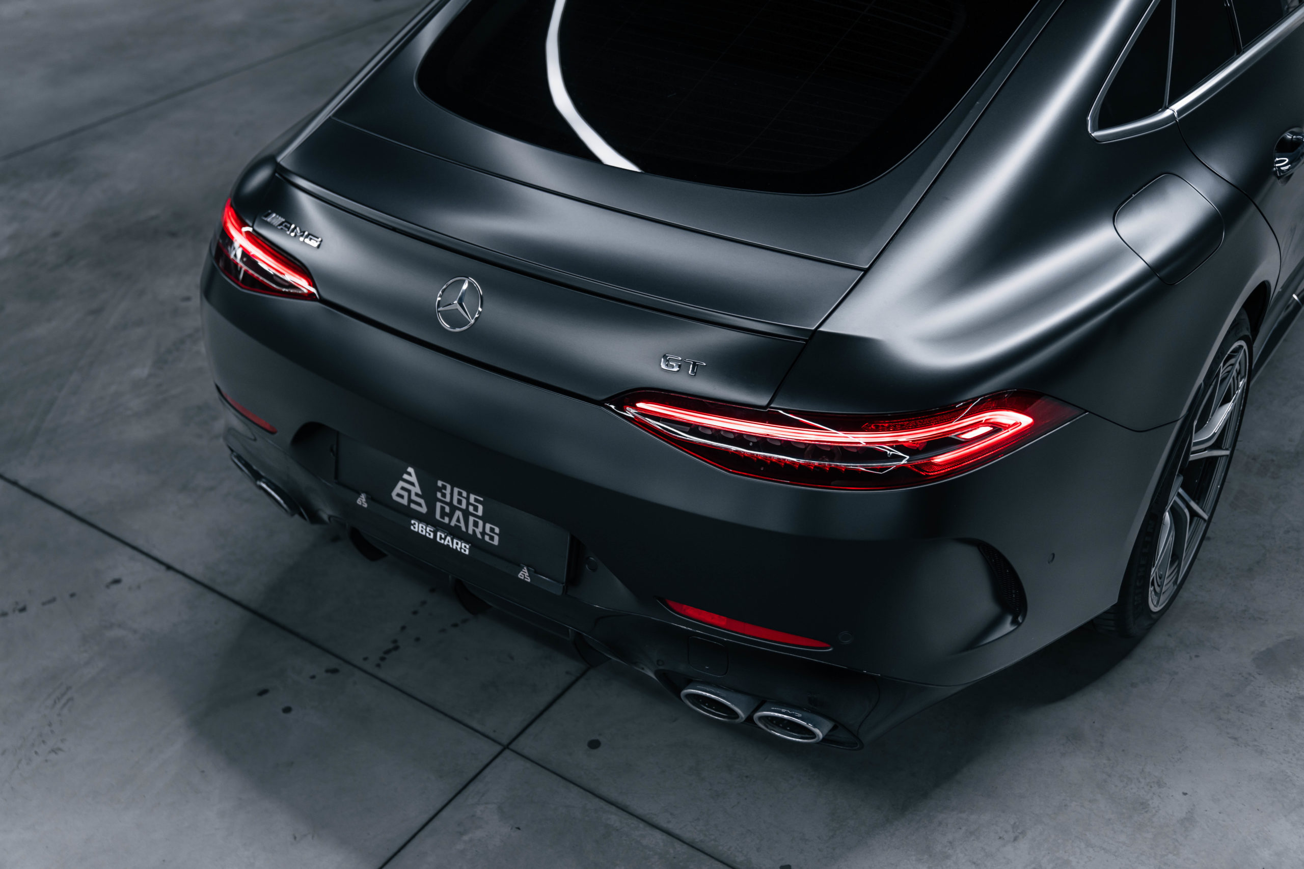 MERCEDES-BENZ AMG GT 43
