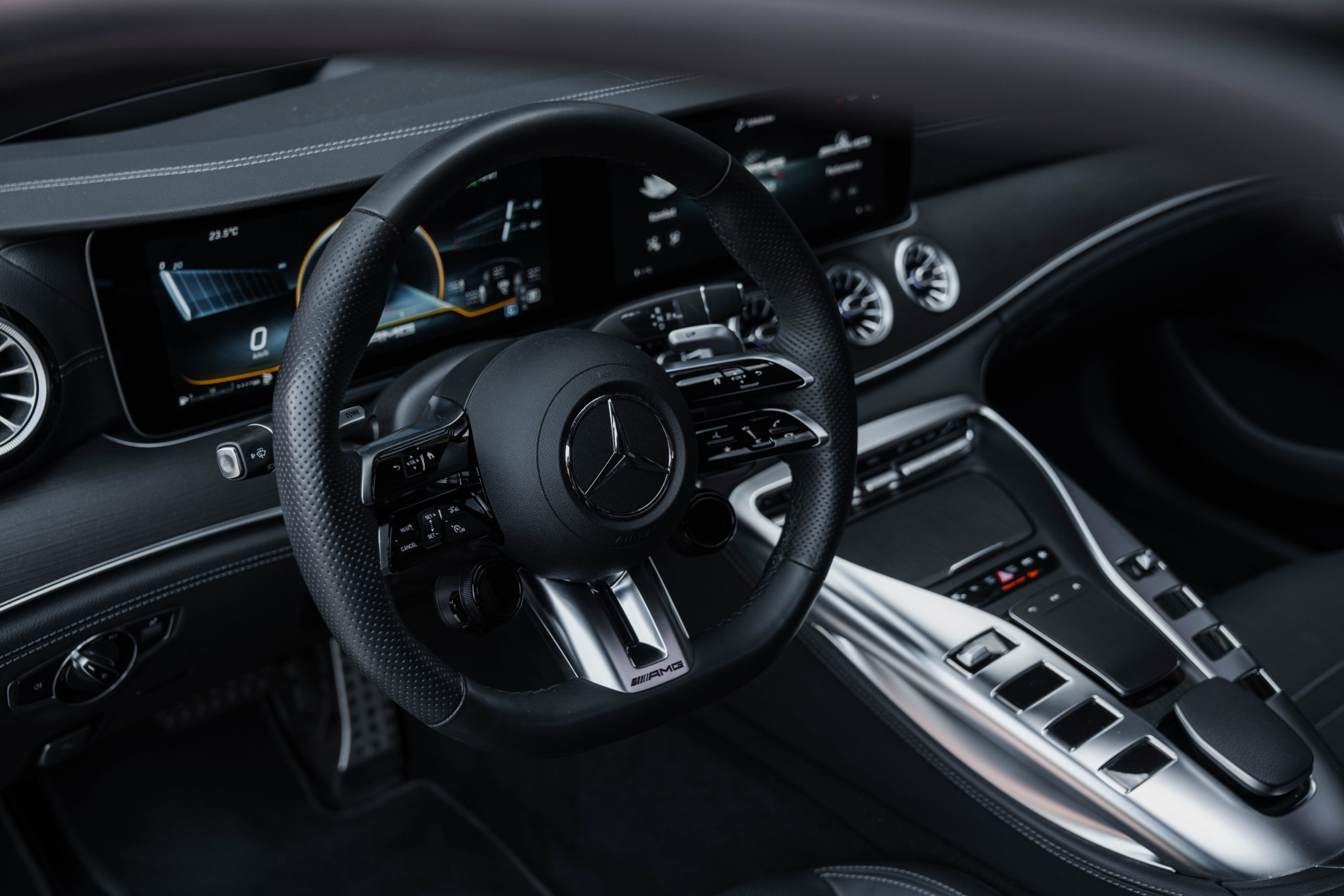 MERCEDES-BENZ AMG GT 43