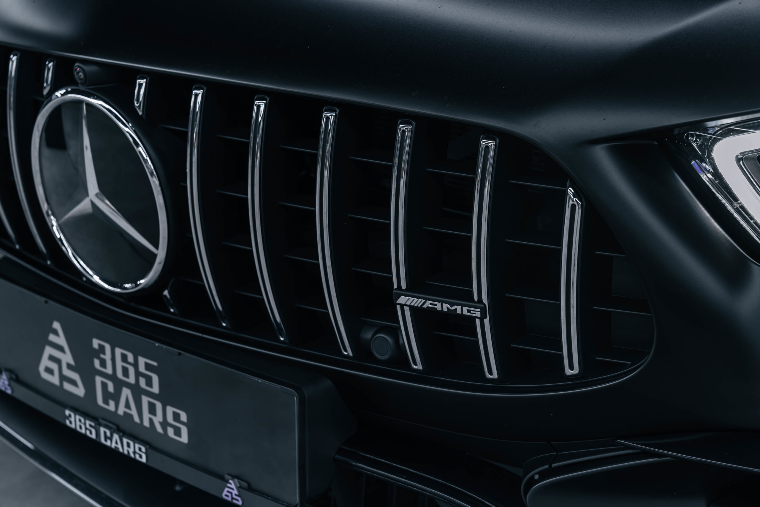 MERCEDES-BENZ AMG GT 43