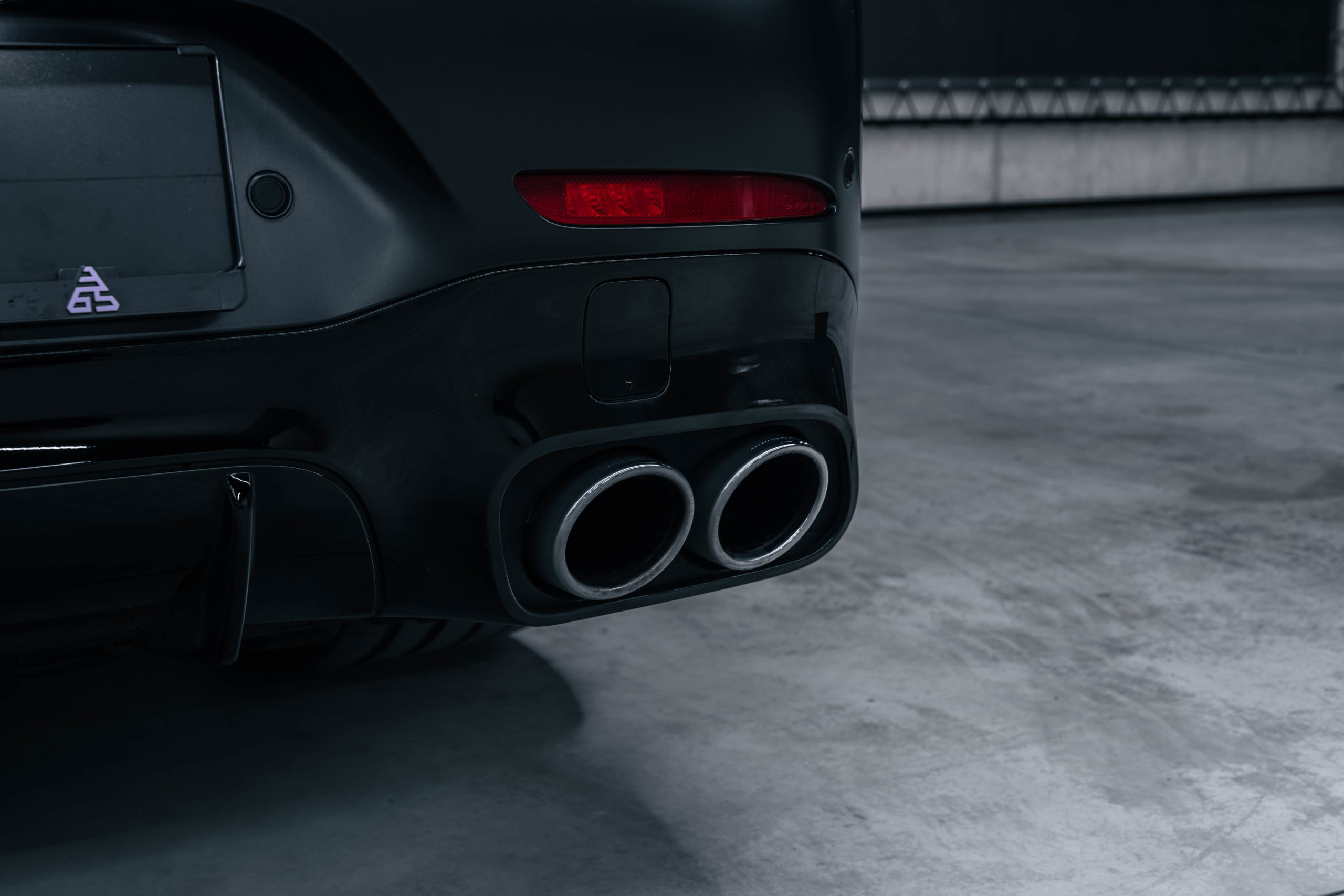 MERCEDES-BENZ AMG GT 43