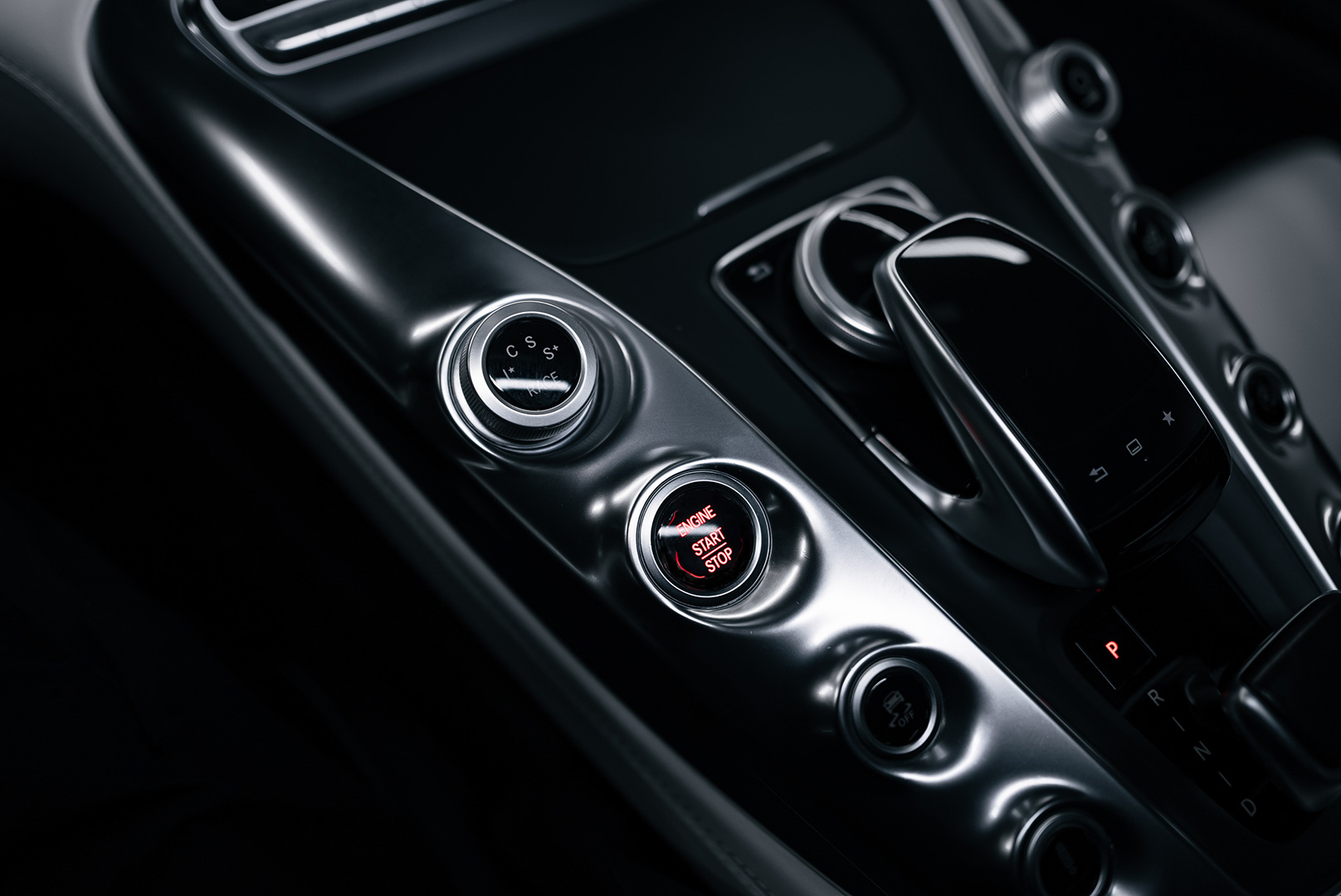 MERCEDES-BENZ AMG GT S