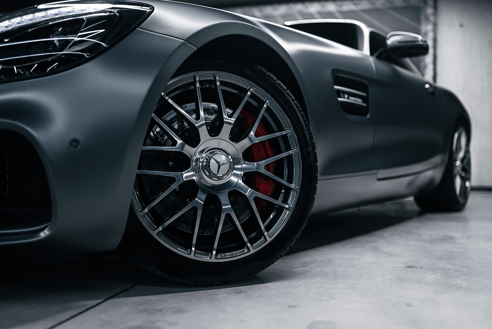 MERCEDES-BENZ AMG GT S