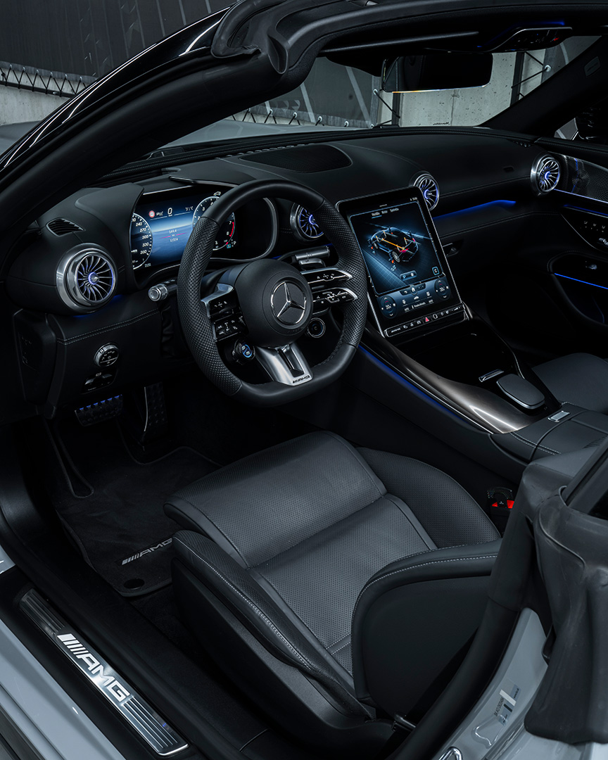 MERCEDES-BENZ AMG SL 63 (2023)