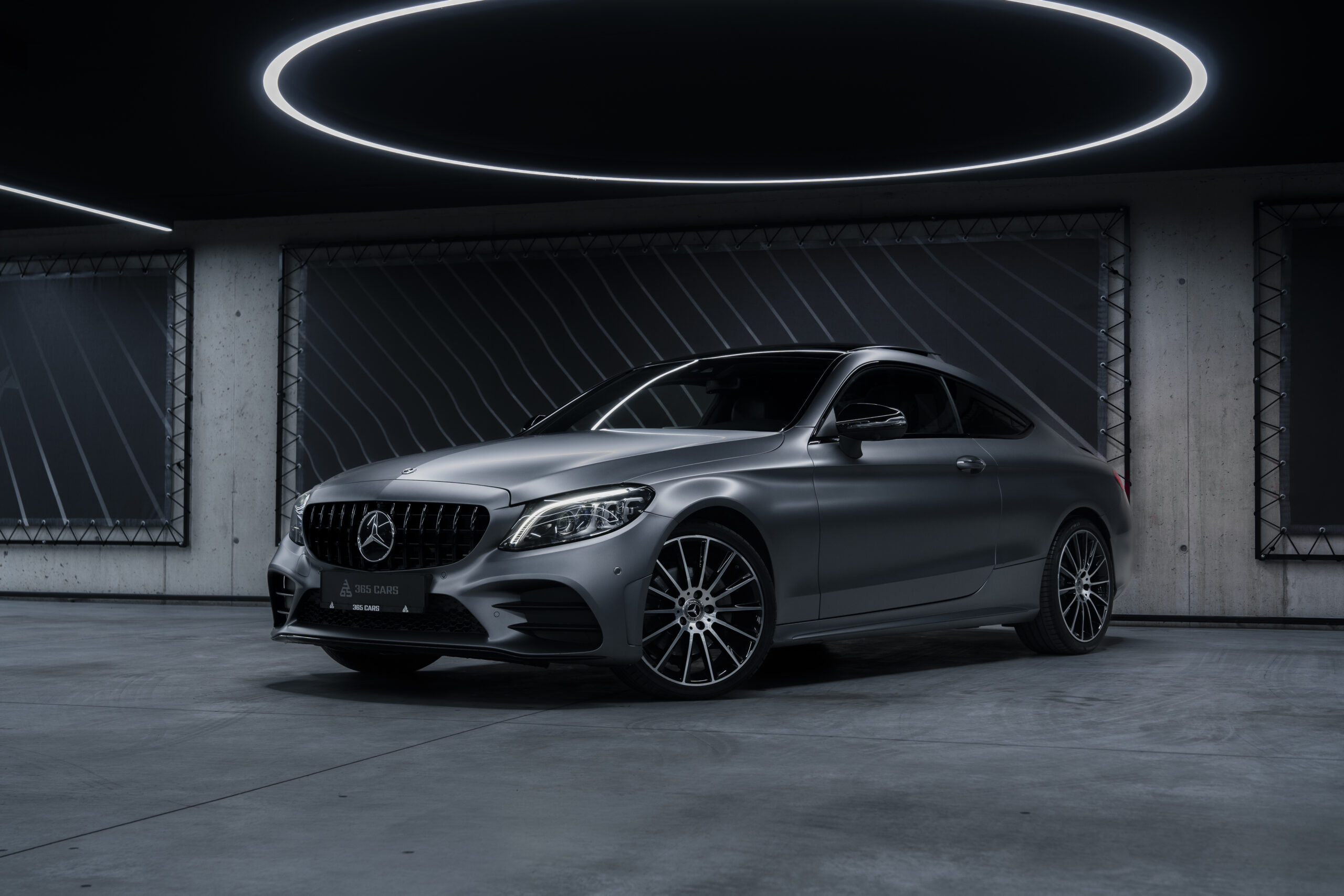 MERCEDES-BENZ C200 COUPE AMG