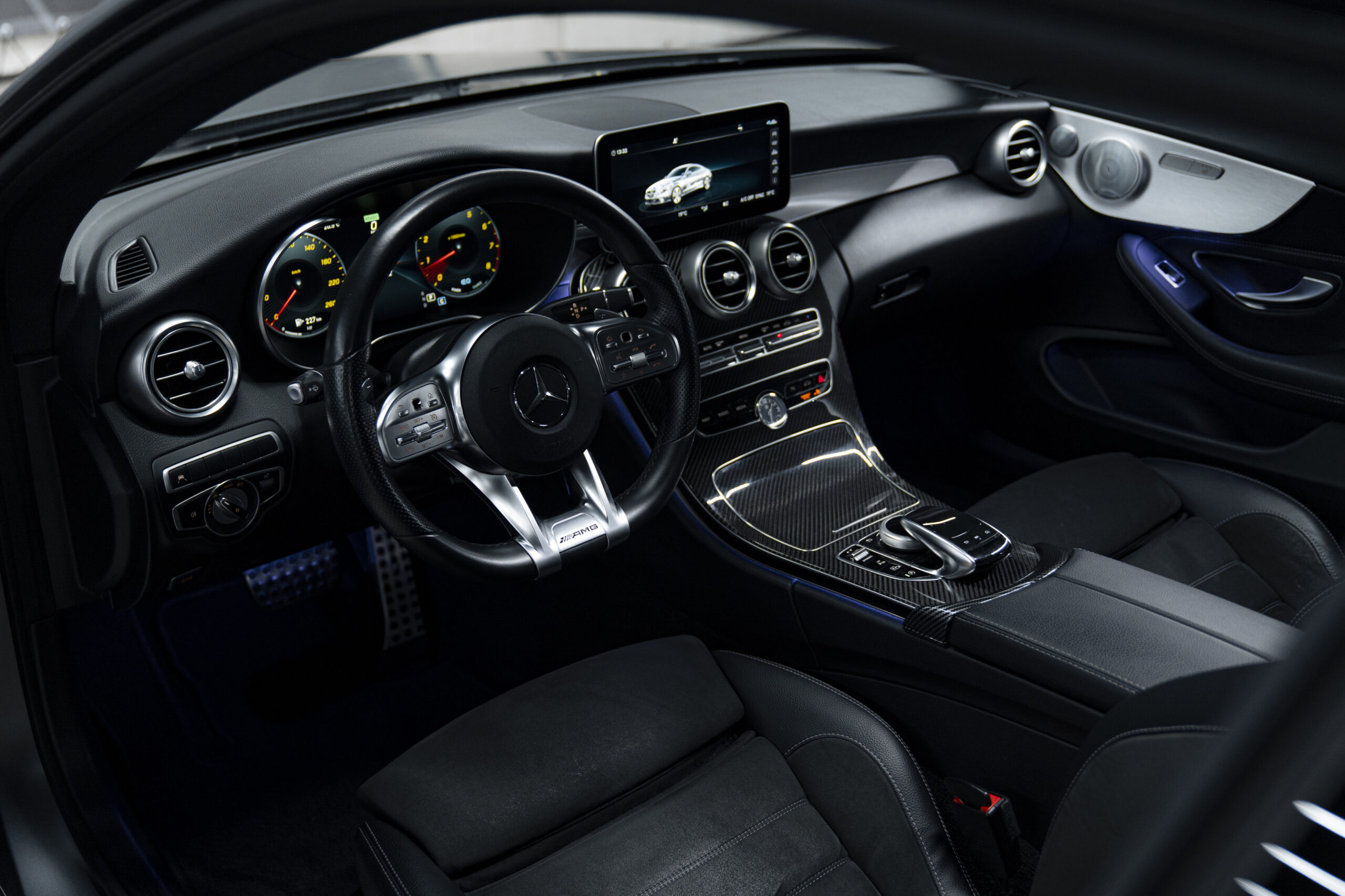 MERCEDES-BENZ C200 COUPE AMG