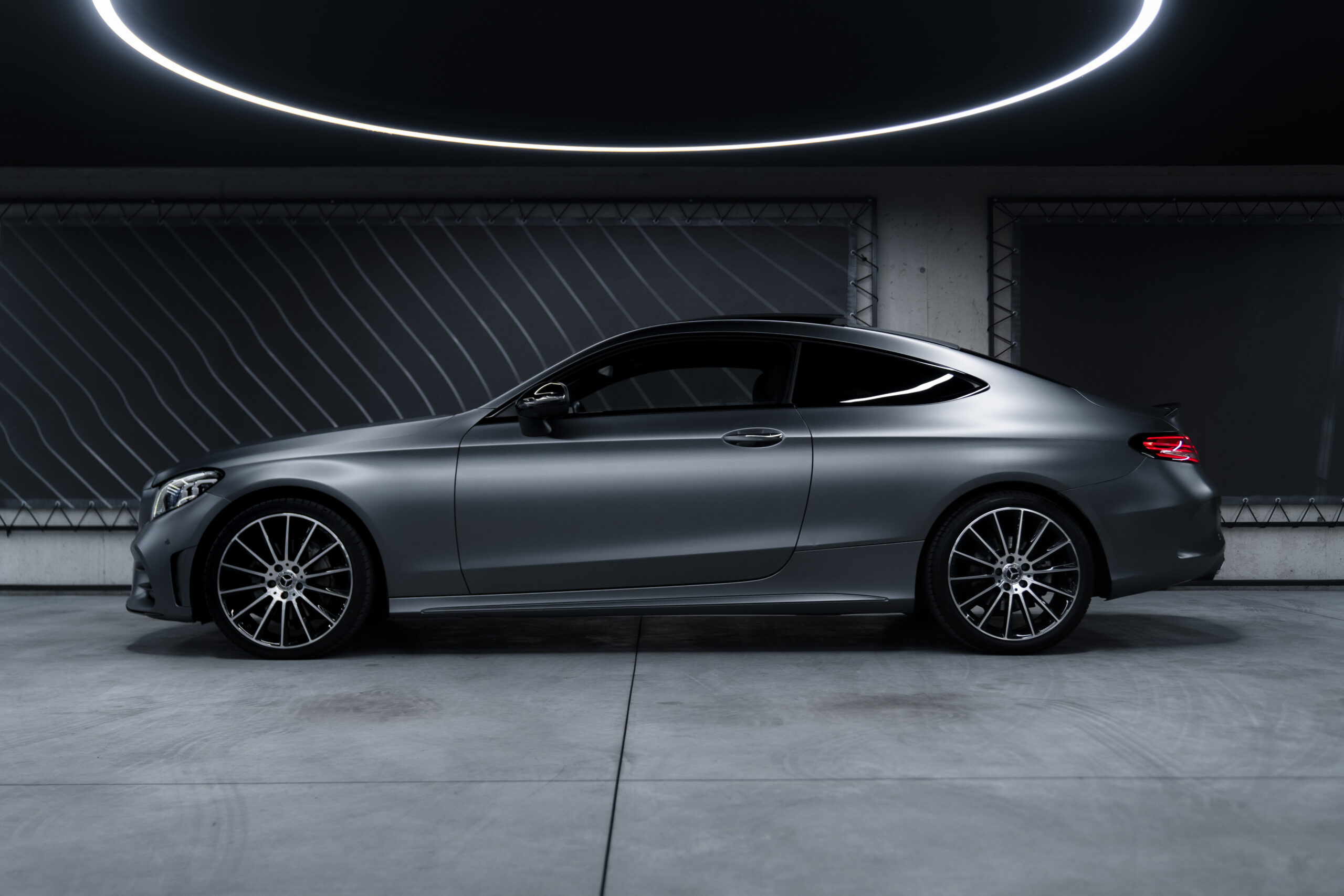 MERCEDES-BENZ C200 COUPE AMG