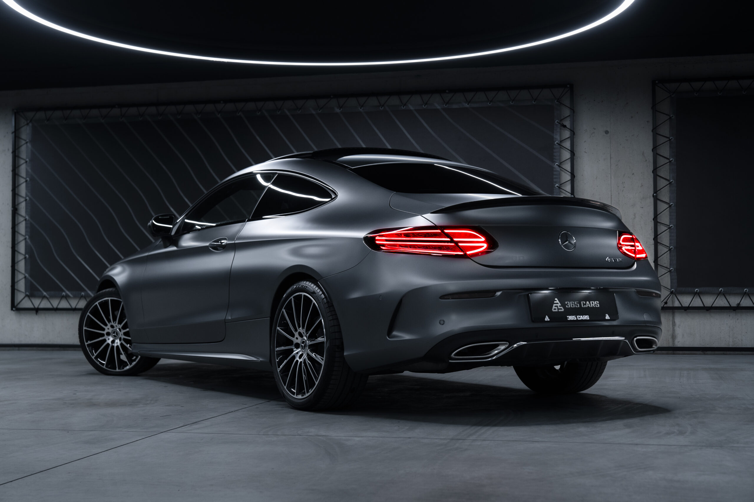 MERCEDES-BENZ C200 COUPE AMG
