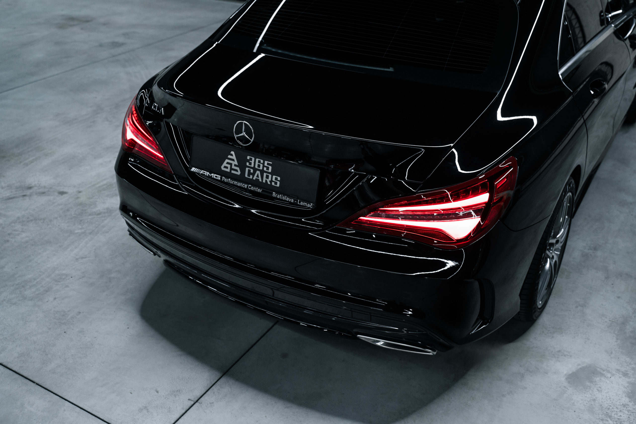 MERCEDES-BENZ CLA 180 AMG line facelift