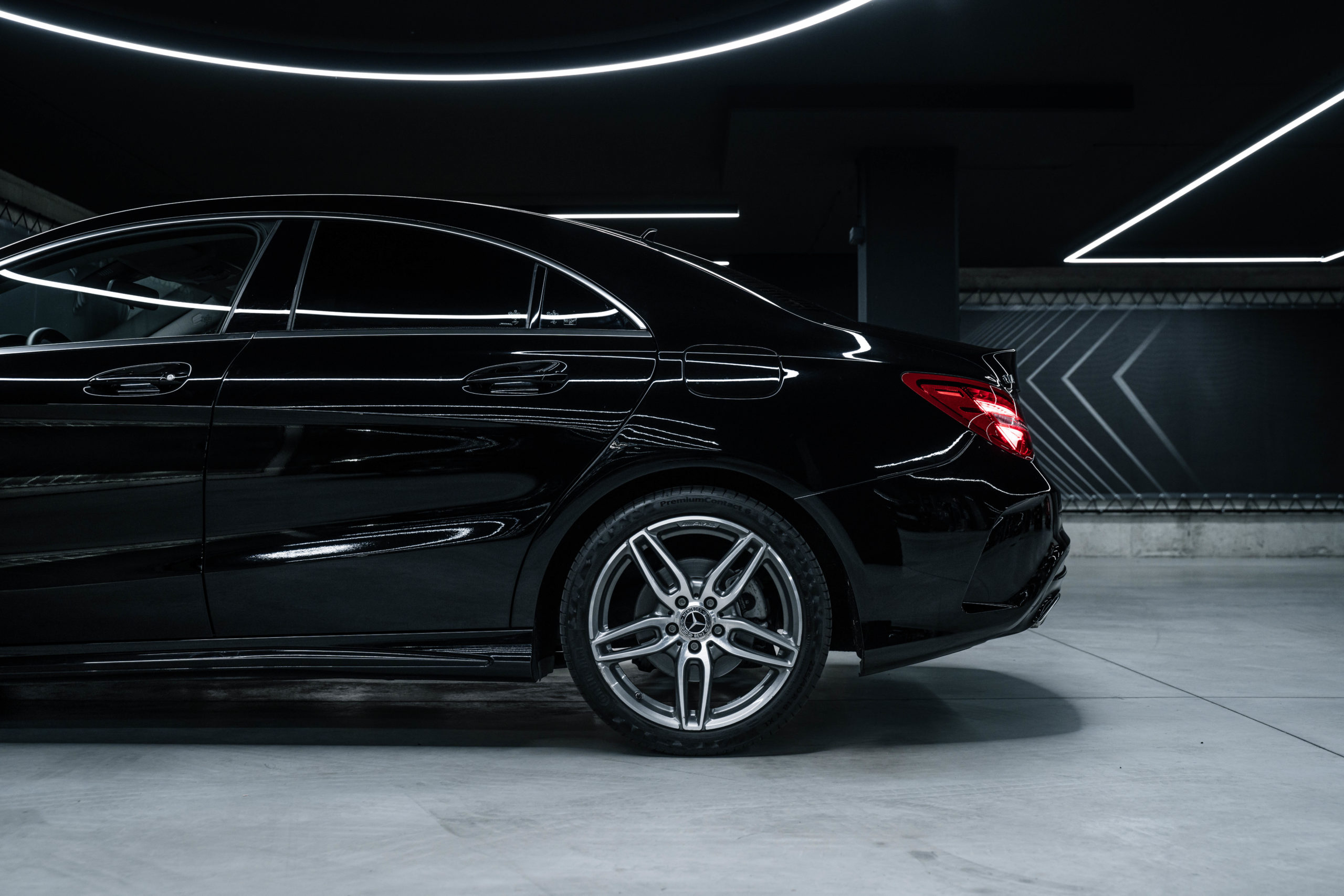 MERCEDES-BENZ CLA 180 AMG line facelift