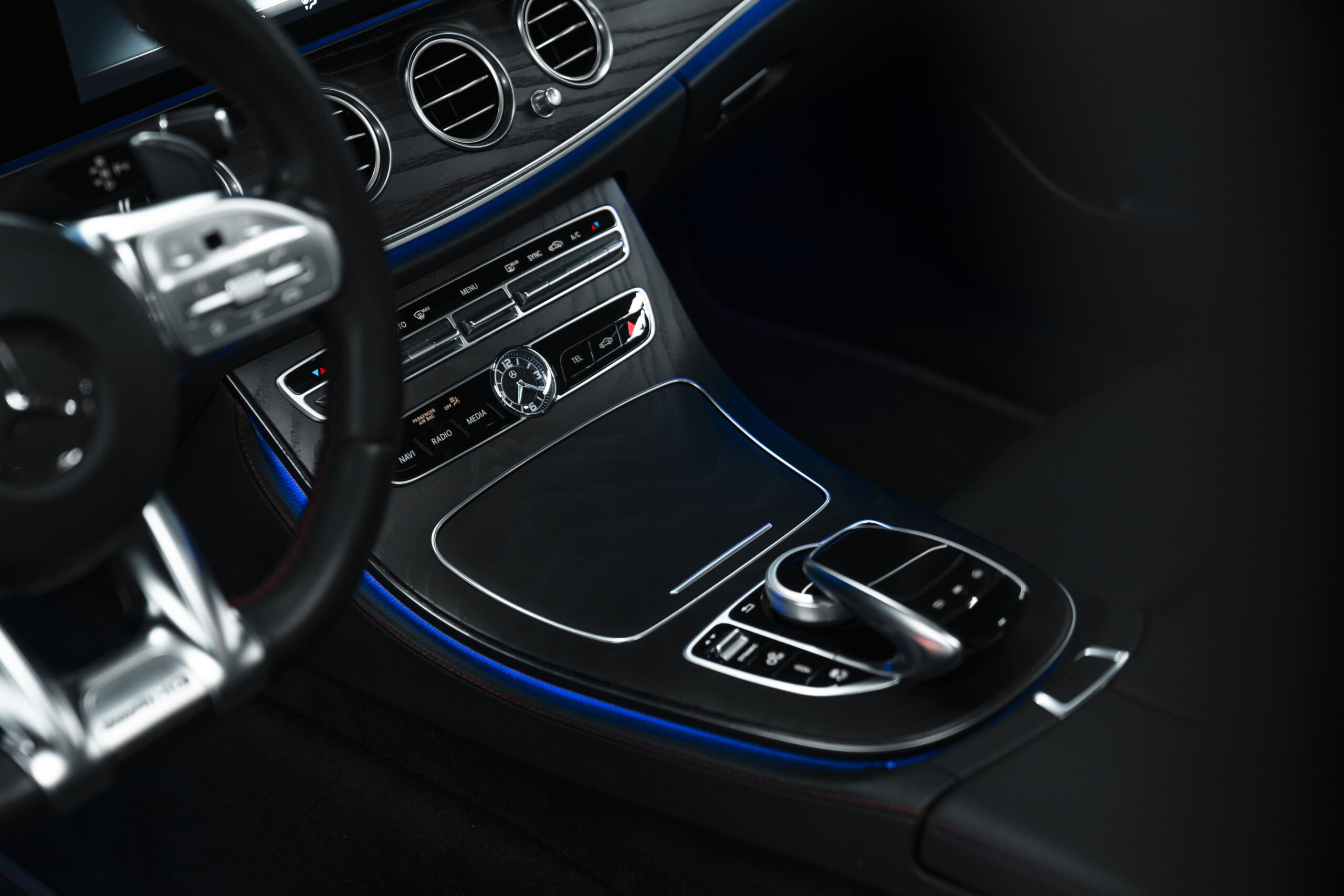 MERCEDES-BENZ E53 AMG