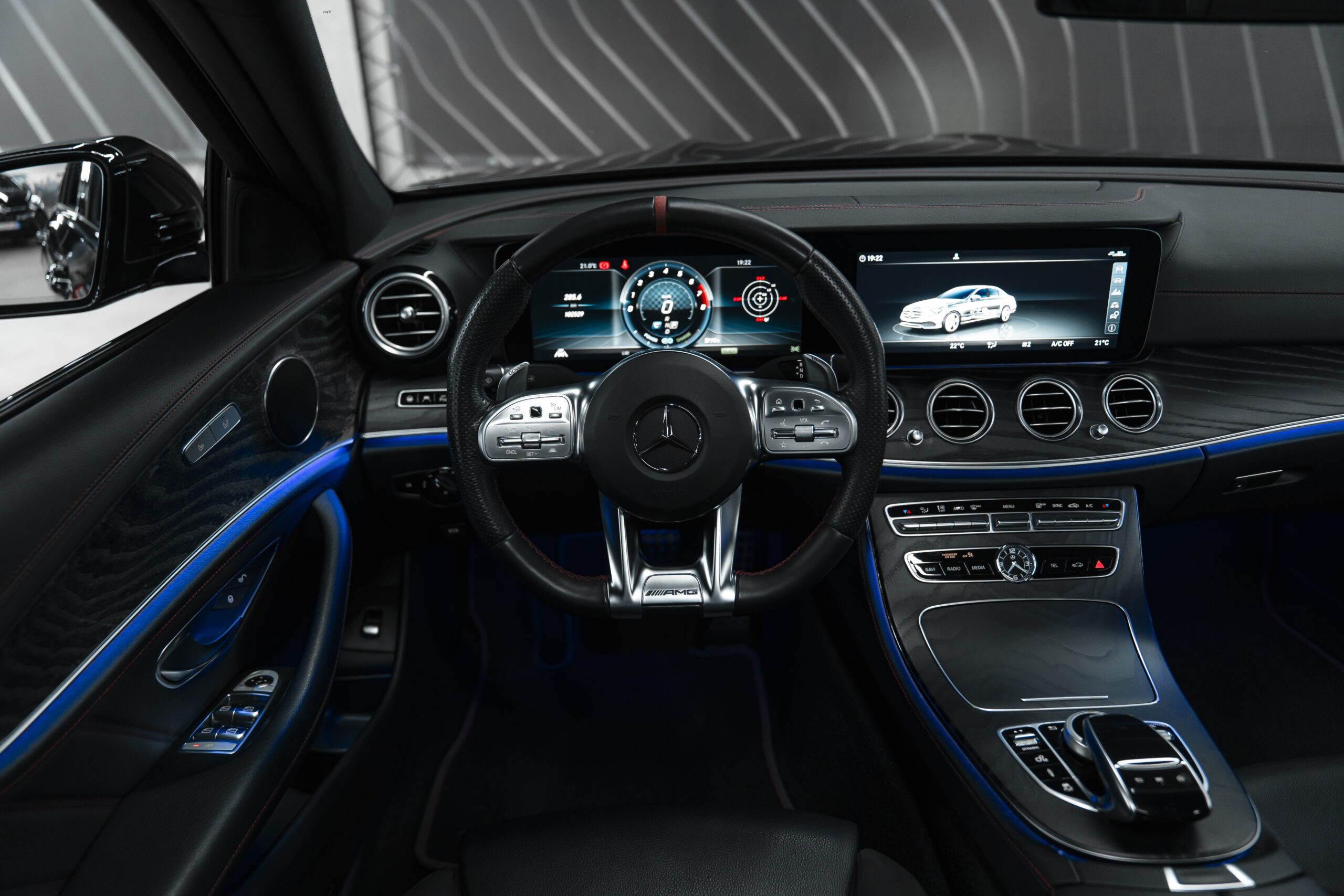 MERCEDES-BENZ E53 AMG