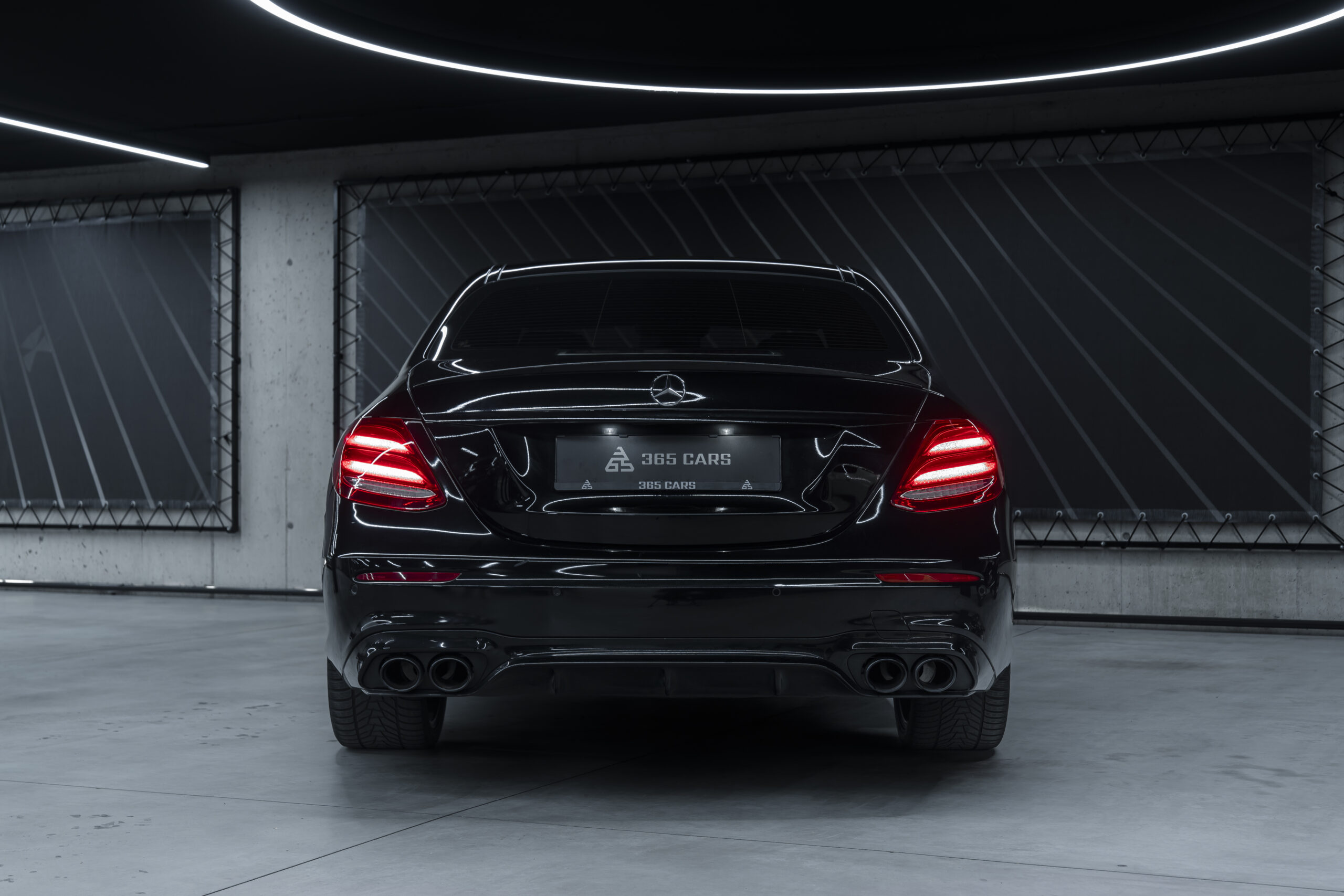 MERCEDES-BENZ E53 AMG