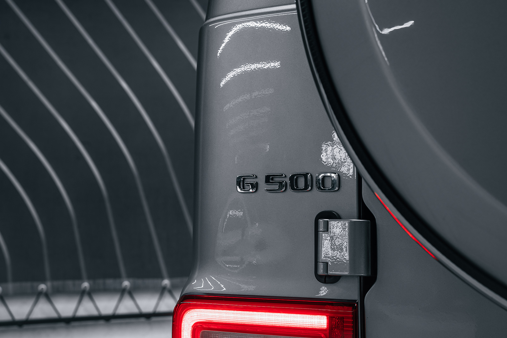 MERCEDES-BENZ G 500 AMG