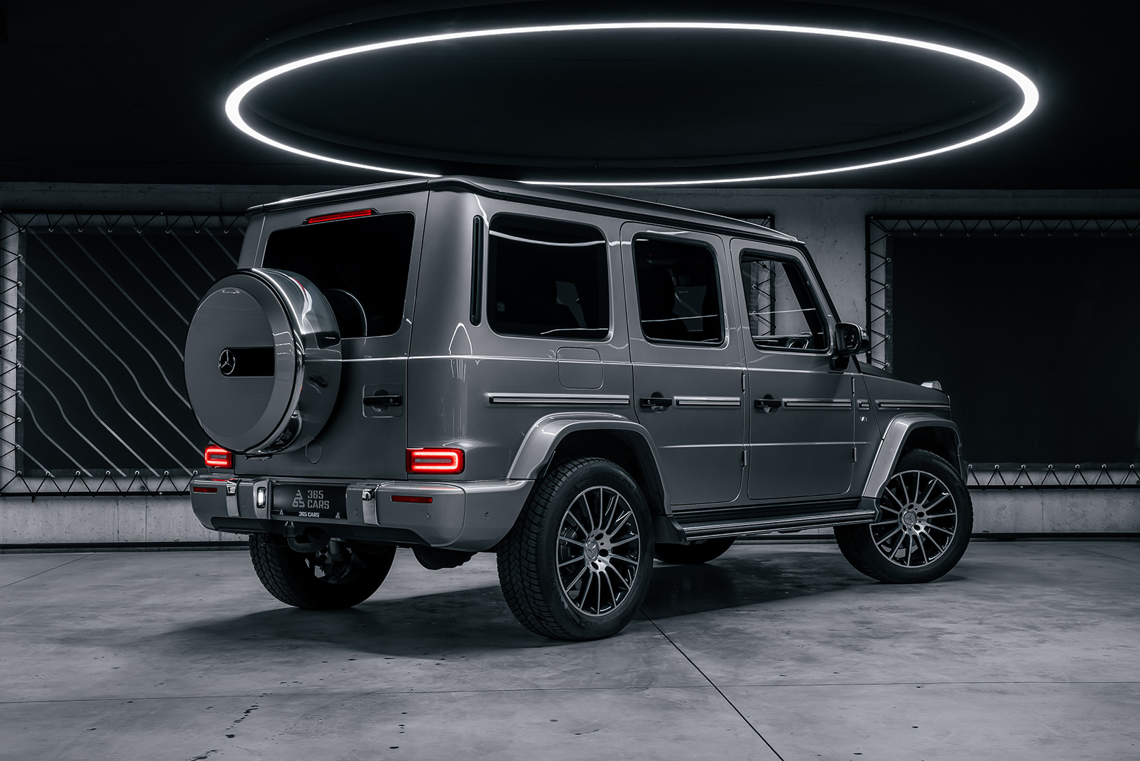 MERCEDES-BENZ G 500 AMG