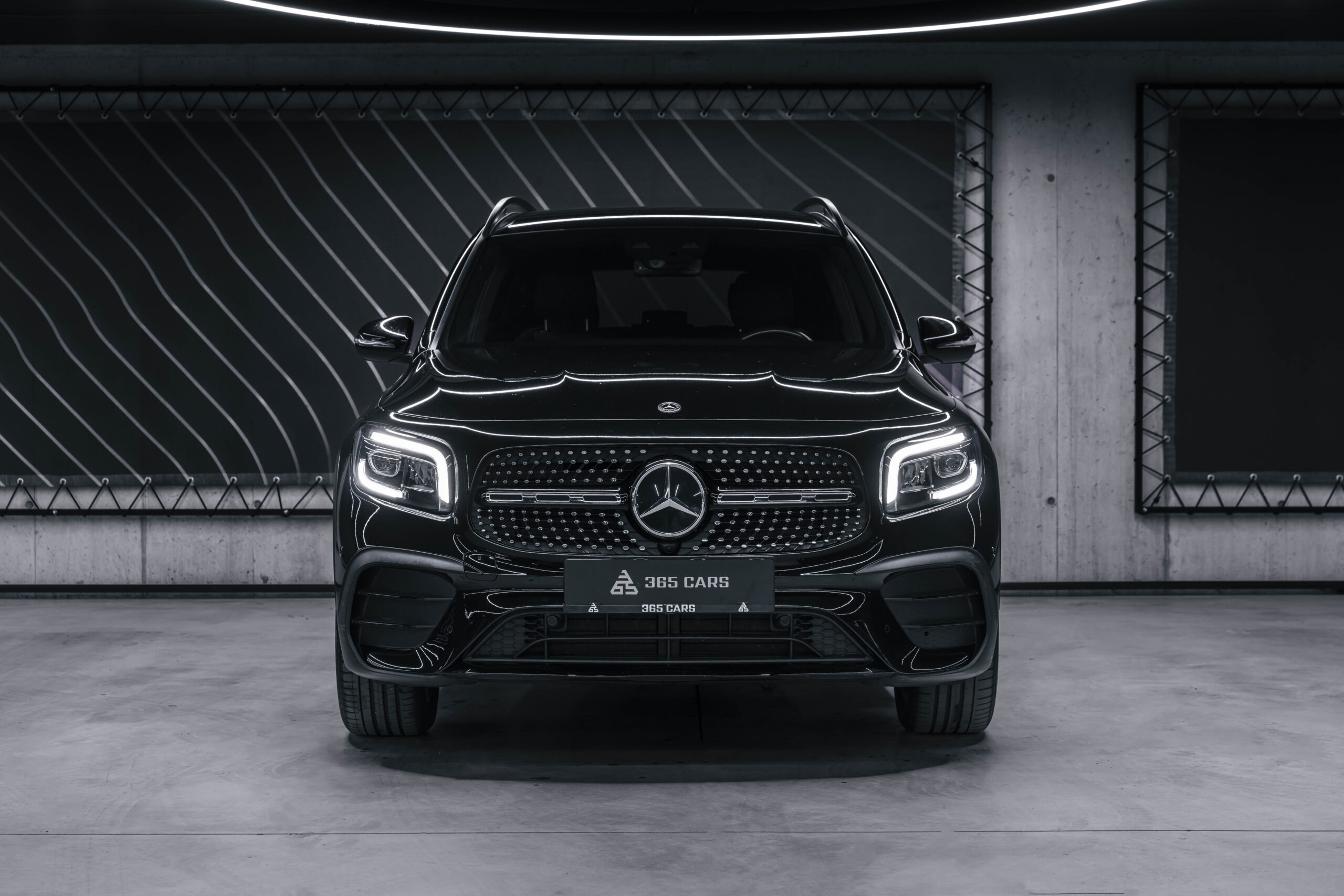 MERCEDES-BENZ GLB 200 D AMG line