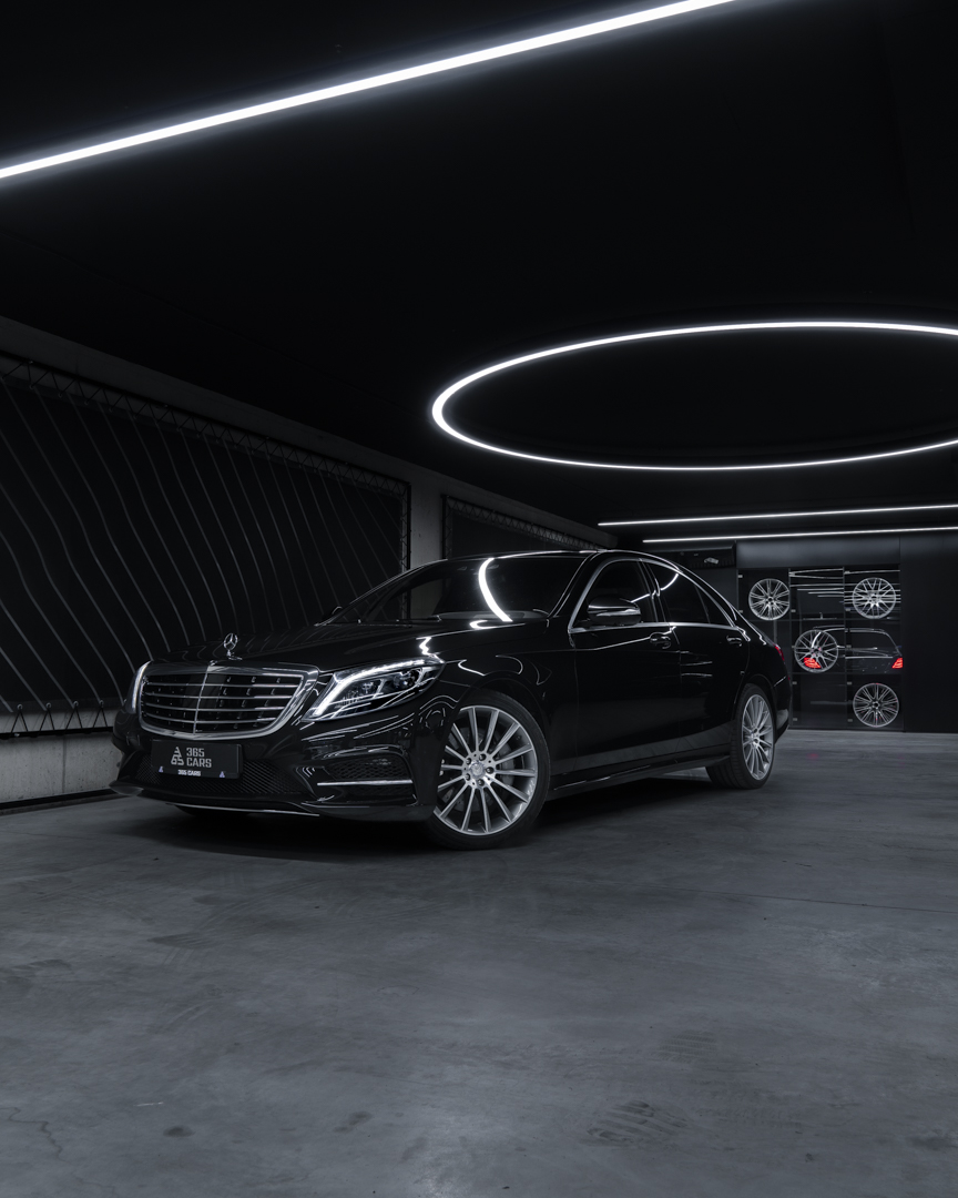 MERCEDES-BENZ S 500